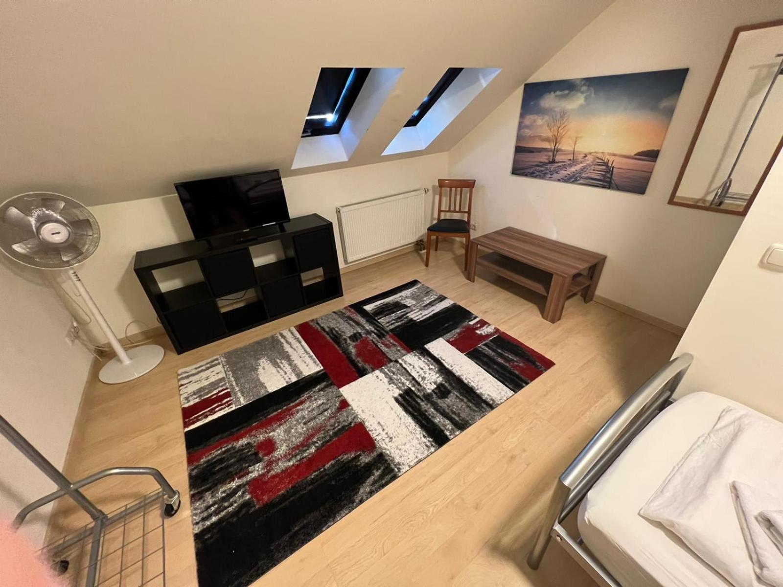 Gaestehaus Schmitt Erlangen Bagian luar foto